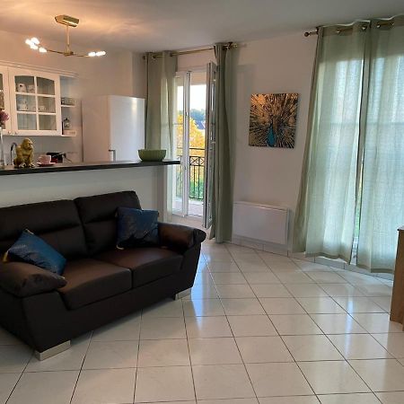 Charmant Appartement Duplex A 5Min De Disney. Мани льо Онгр Екстериор снимка