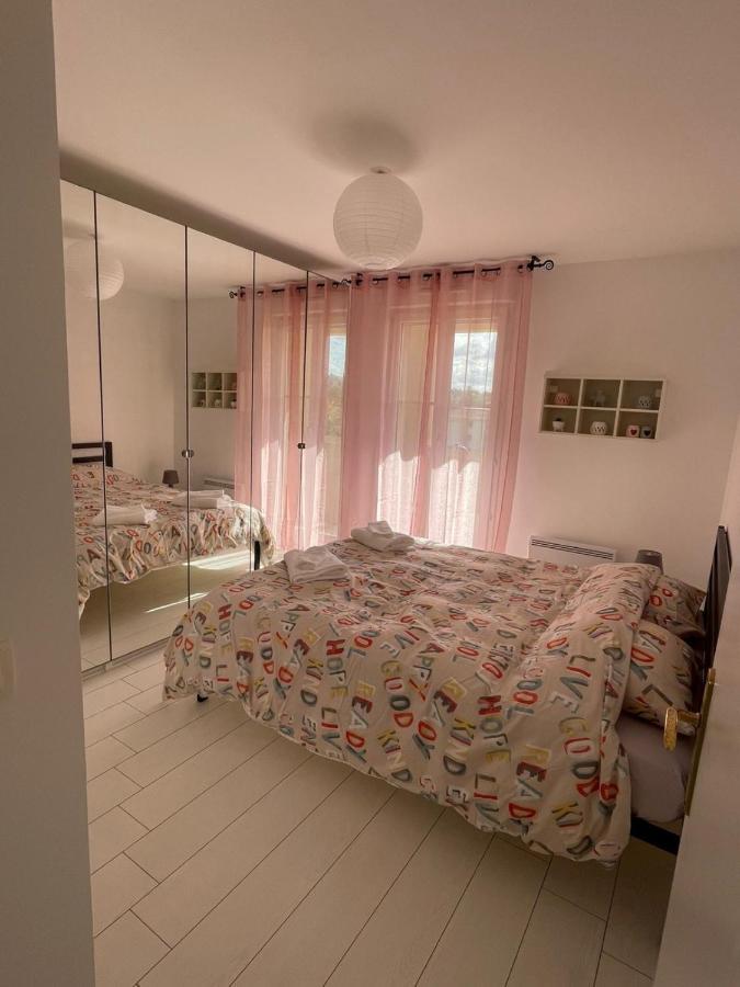 Charmant Appartement Duplex A 5Min De Disney. Мани льо Онгр Екстериор снимка